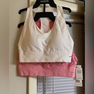 New with tags never worn 2 pack sports bra size XL